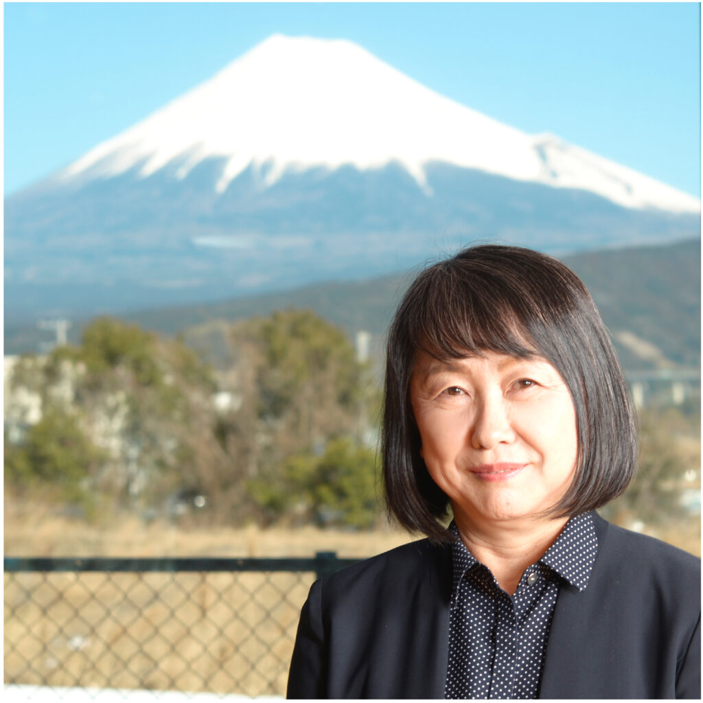 SATOMI SUNEYA
