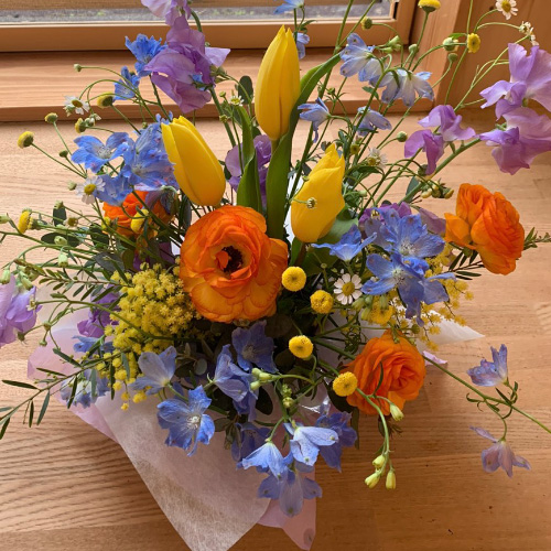 【🌱esora講座】いつも身近に花のある暮らしを♪季節のフラワーアレンジメント