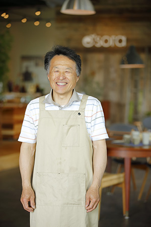 山岡 徳次
