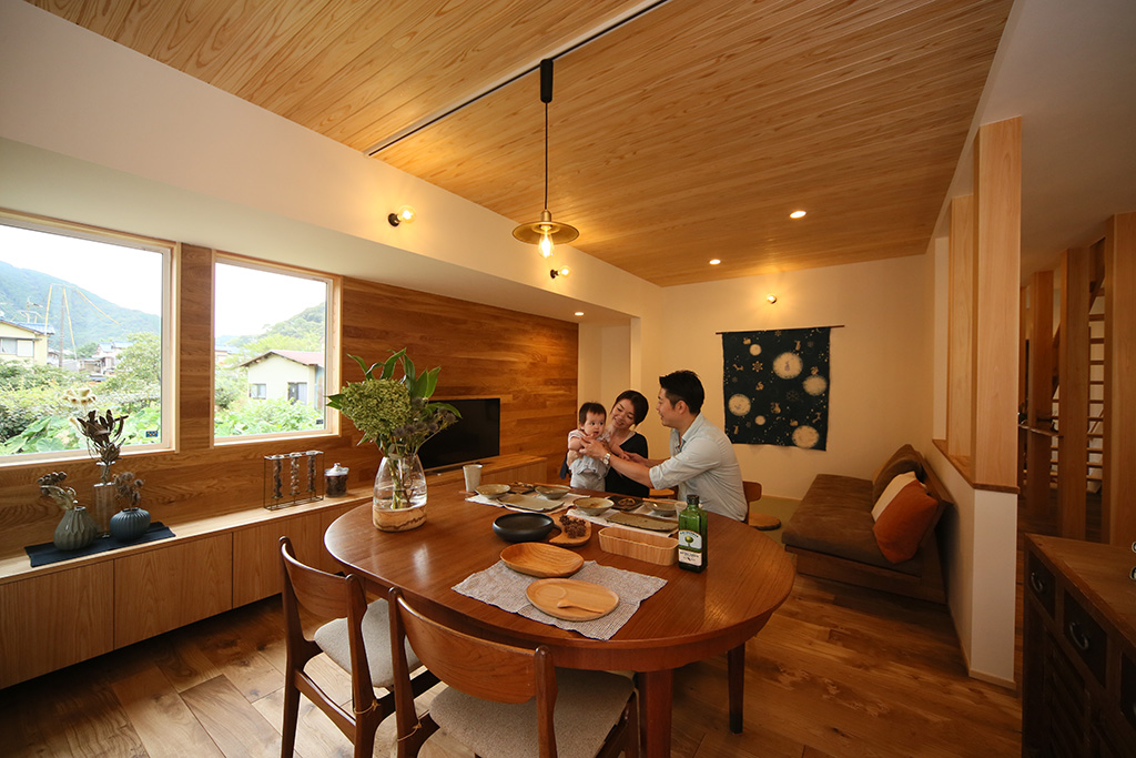 休日は友達と手料理を! 暮らしを一新したフルリノベーションの家  静岡市・I様邸