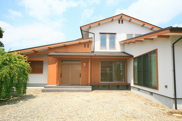 移住をして木の家を建てるならエコフィールドへ 富士市 三島市 沼津市で新築 注文住宅のことならエコフィールド