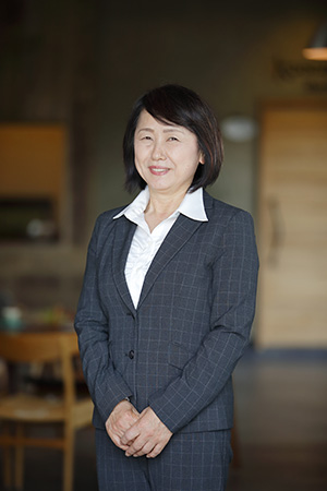 強矢 さとみ